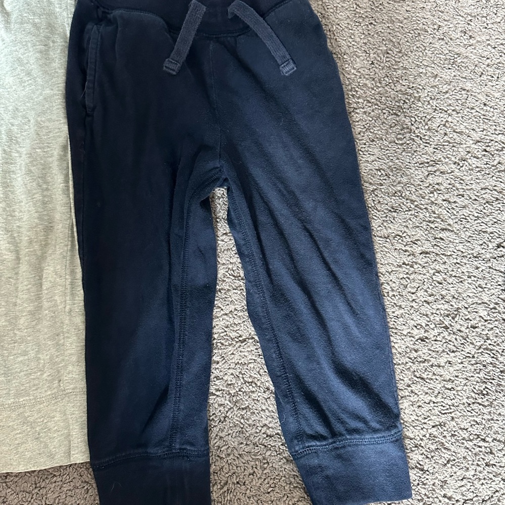 Baby gap boys joggers size 3T gray & navy blue - Picture 3 of 3